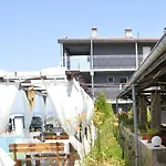 Complex Exotica Otel