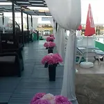 Complex Exotica Otel