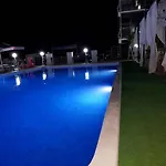 Complex Exotica Otel 2*