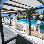 Otel Complex Exotica