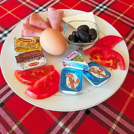 комплекс екзотика Хотел 2*