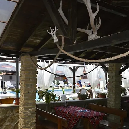 Complex Exotica Lozeneț