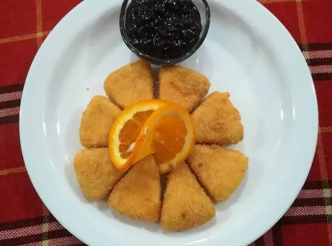 Complex Exotica Lozenets