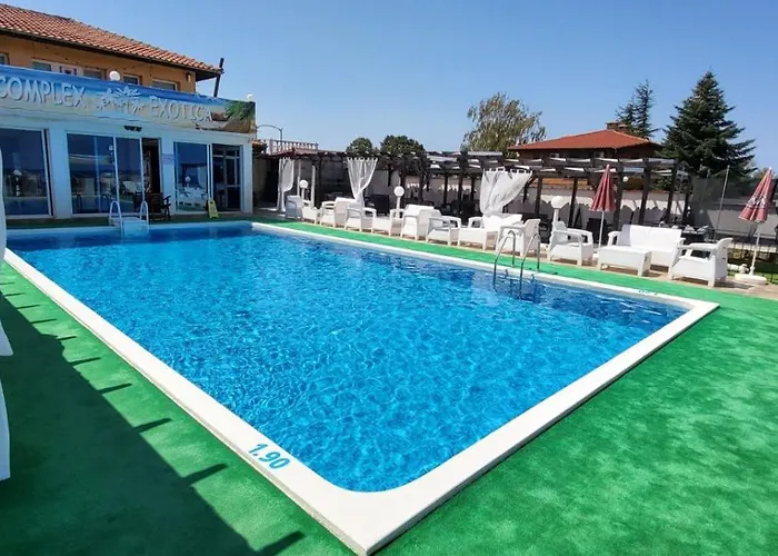 Complex Exotica Hotel