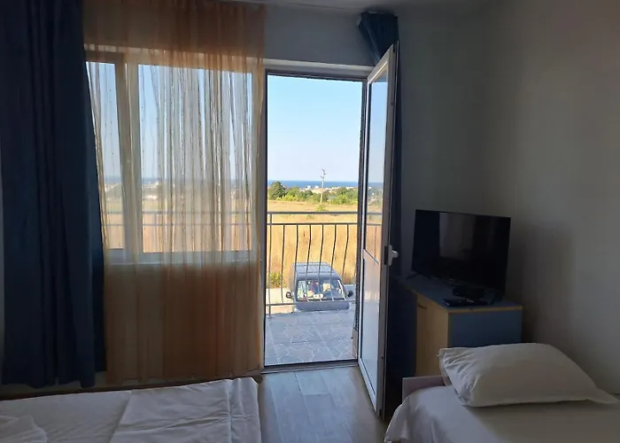 Complex Exotica Hotel 2*